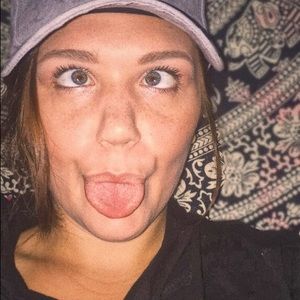 Meet your Posher, Allison